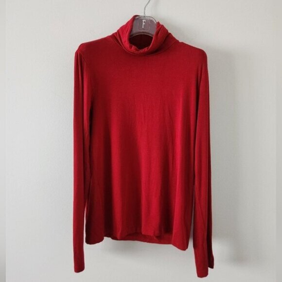 LORD & TAYLOR | Iconic fit turtleneck top red sz Large - Picture 1 of 3